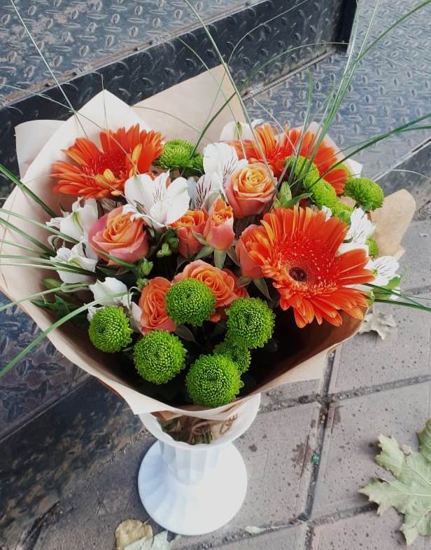 Букет цветов из: Герберы, Хризантемы, Альстромерии и Розы в Столбовой