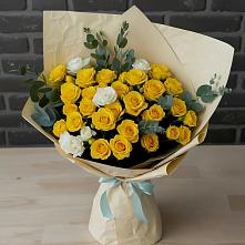 Букет цветов из:  Розы в Столбовой