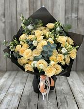Букет цветов из:  Розы и Лизиантусы в Столбовой