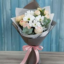 Букет цветов из:  Хризантемы и Розы #REPLACE_PRED# Столбовой