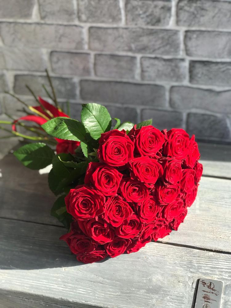 Букет Красные розы Фридом в Столбовой