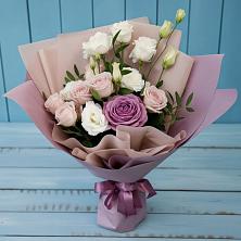 Букет цветов из:  Розы и Лизиантусы в Столбовой