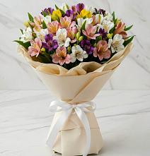 Букет цветов из:  Альстромерии в Столбовой