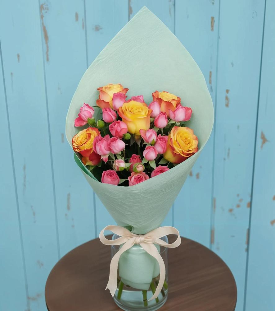 Букет цветов из: Розы в Столбовой