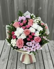 Букет цветов из:  Альстромерии, Гвоздики, Розы и Хризантемы в Столбовой