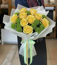 Букет цветов из:  Хризантемы и Розы в Столбовой