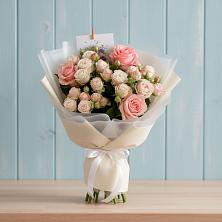Букет цветов из:  Розы в Столбовой